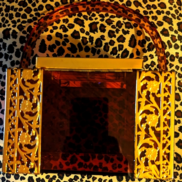 Vintage 1940's Lucite Bag. Great for Collectors  Serious Offers Considered - Picture 6 of 7